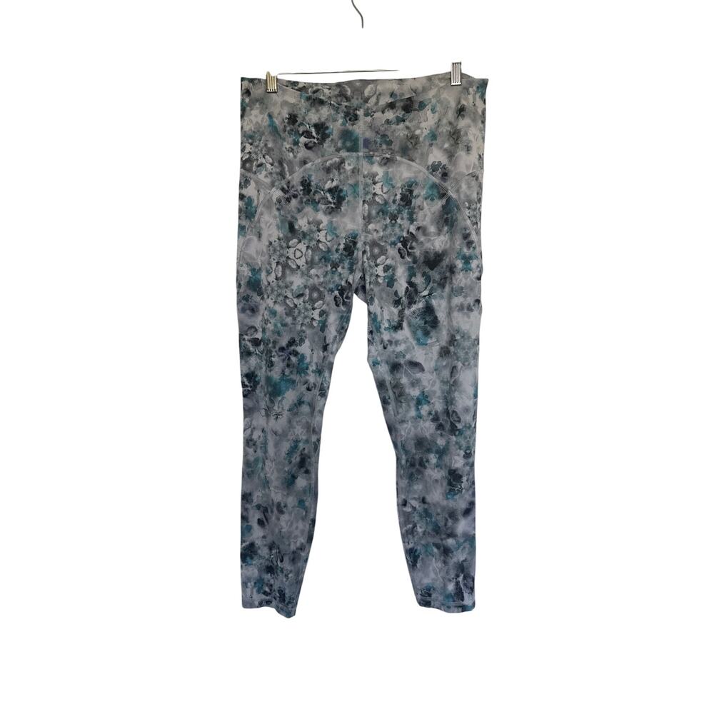 Lululemon Unlimit High-Rise Tight 25" in Kaleidofloral Multi, 14